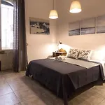 Al Palazzetto Di Апартаменты Мило