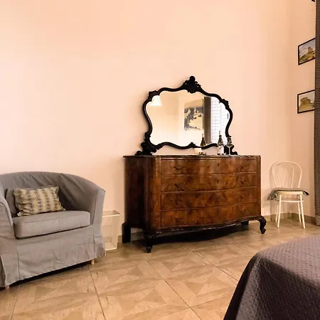 Apartment Al Palazzetto Di Milo
